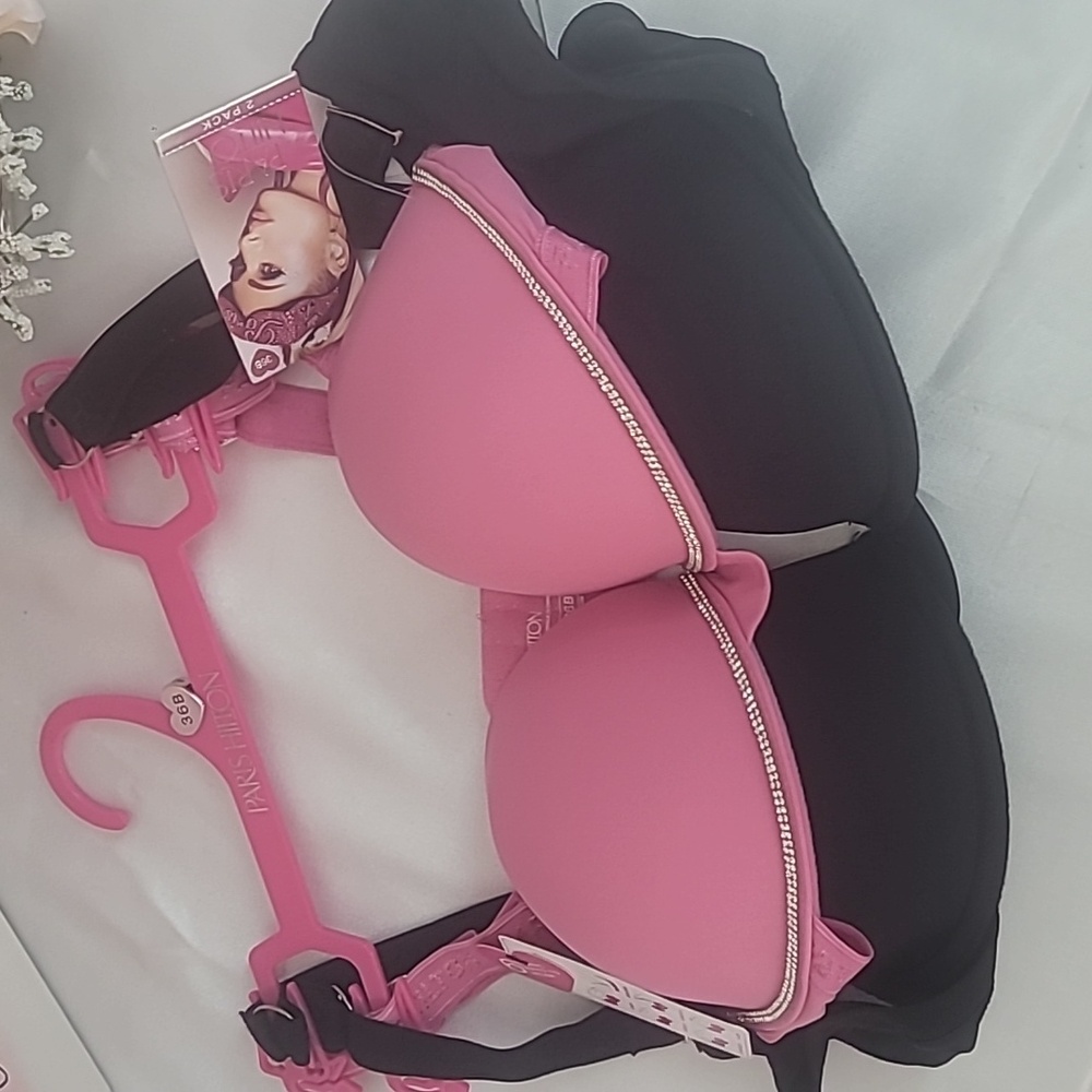 1968  PARIS HILTON Pink and Black Women's Bra Set